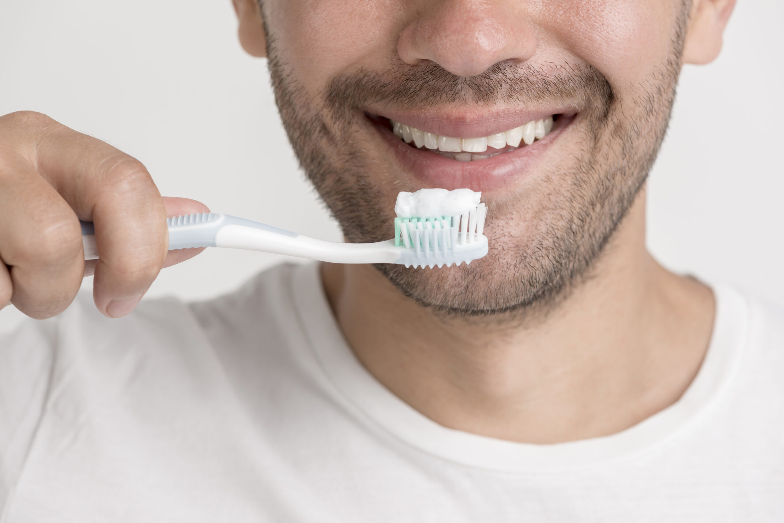 ¿Cómo cepillarnos los dientes?